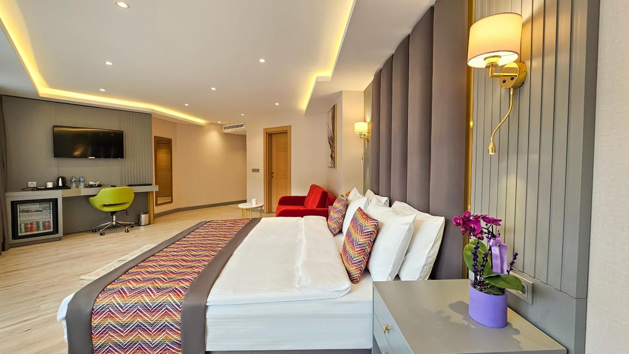 The Kuelsuemz Hotel Истанбул Екстериор снимка
